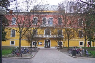 scuola mirandola